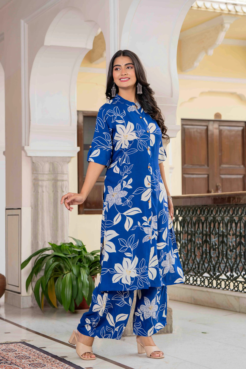 Women’s Floral Printed Cotton Kurta Set with Pants
