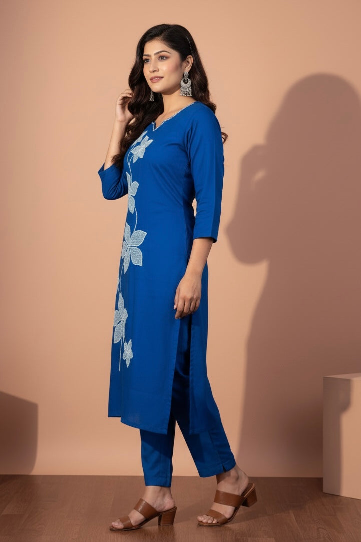 Floral Elegance Kurti Set