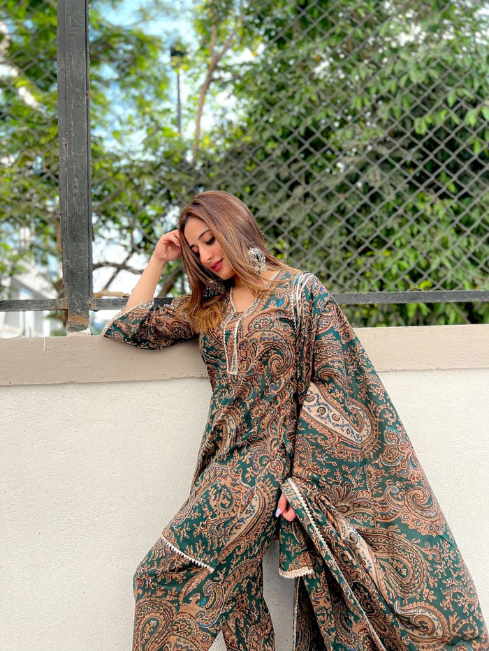 Paisley Printed Kaftan Style Co-Ord Set in Black & Green