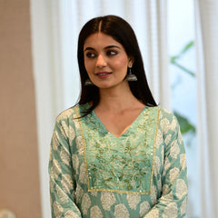 Elegant Handblock Style Cotton Kurta Pant Dupatta Set