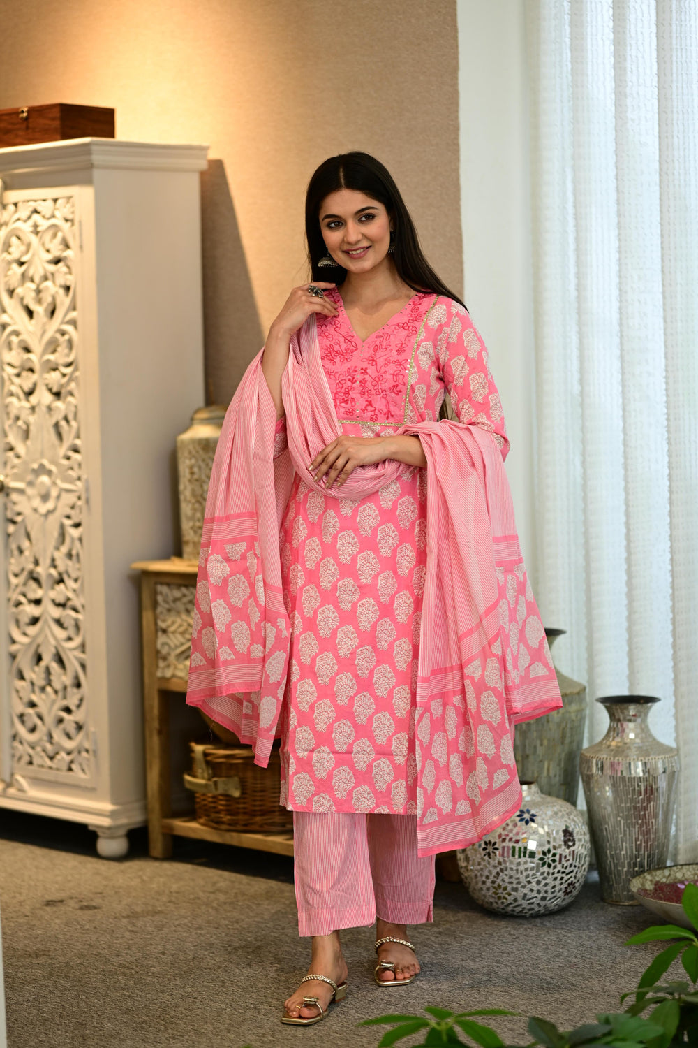 Elegant Handblock Style Cotton Kurta Pant Dupatta Set