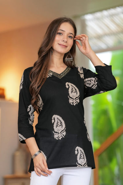 Black Cotton V-Neck White Paisley Print Top - Pure Cotton