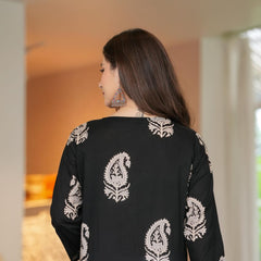 Black Cotton V-Neck White Paisley Print Top - Pure Cotton