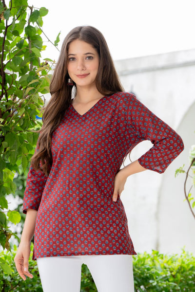 Red Cotton V-Neck Geometric Print Top - Pure Cotton