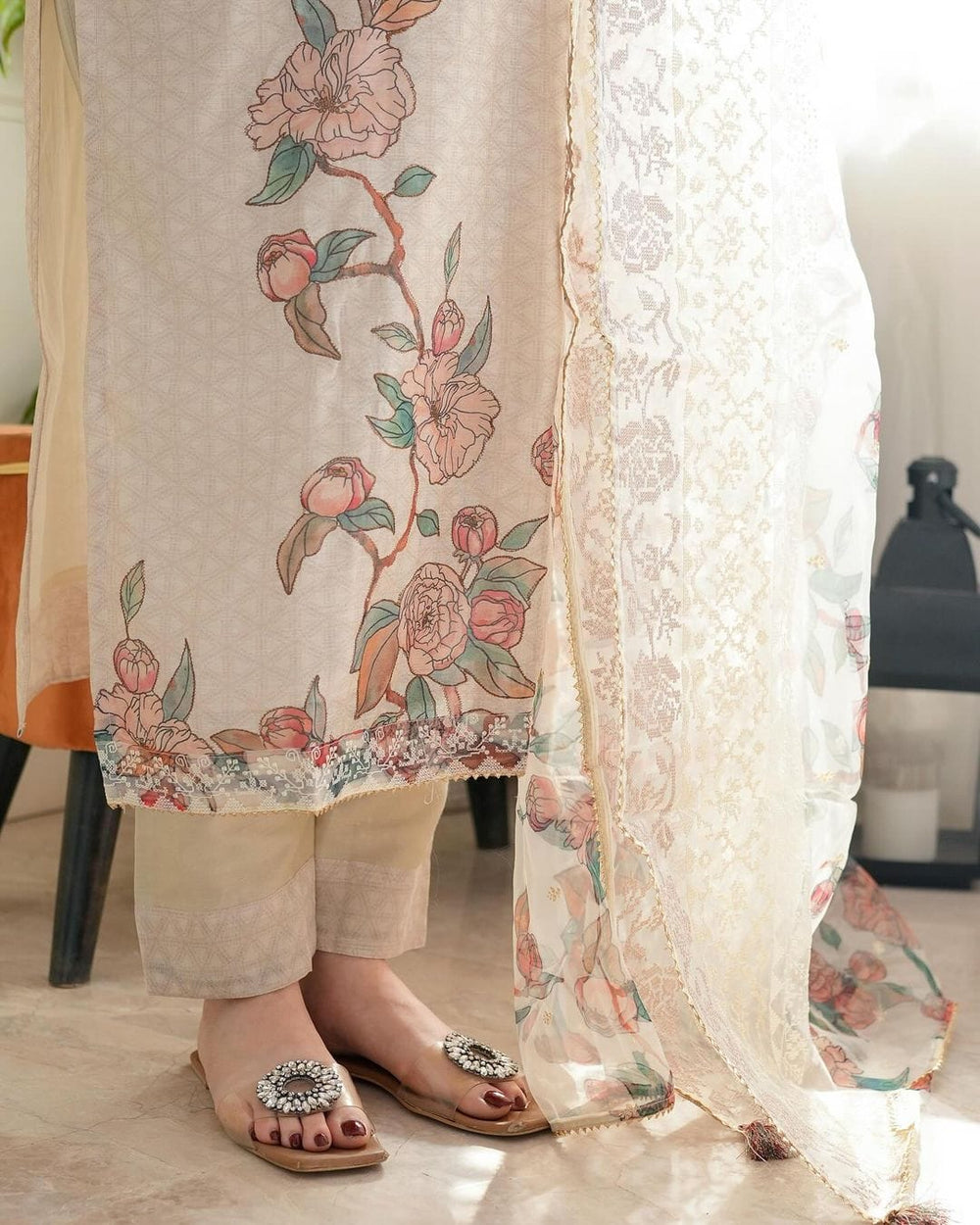 Elegant Cotton Linen Floral Suit Set